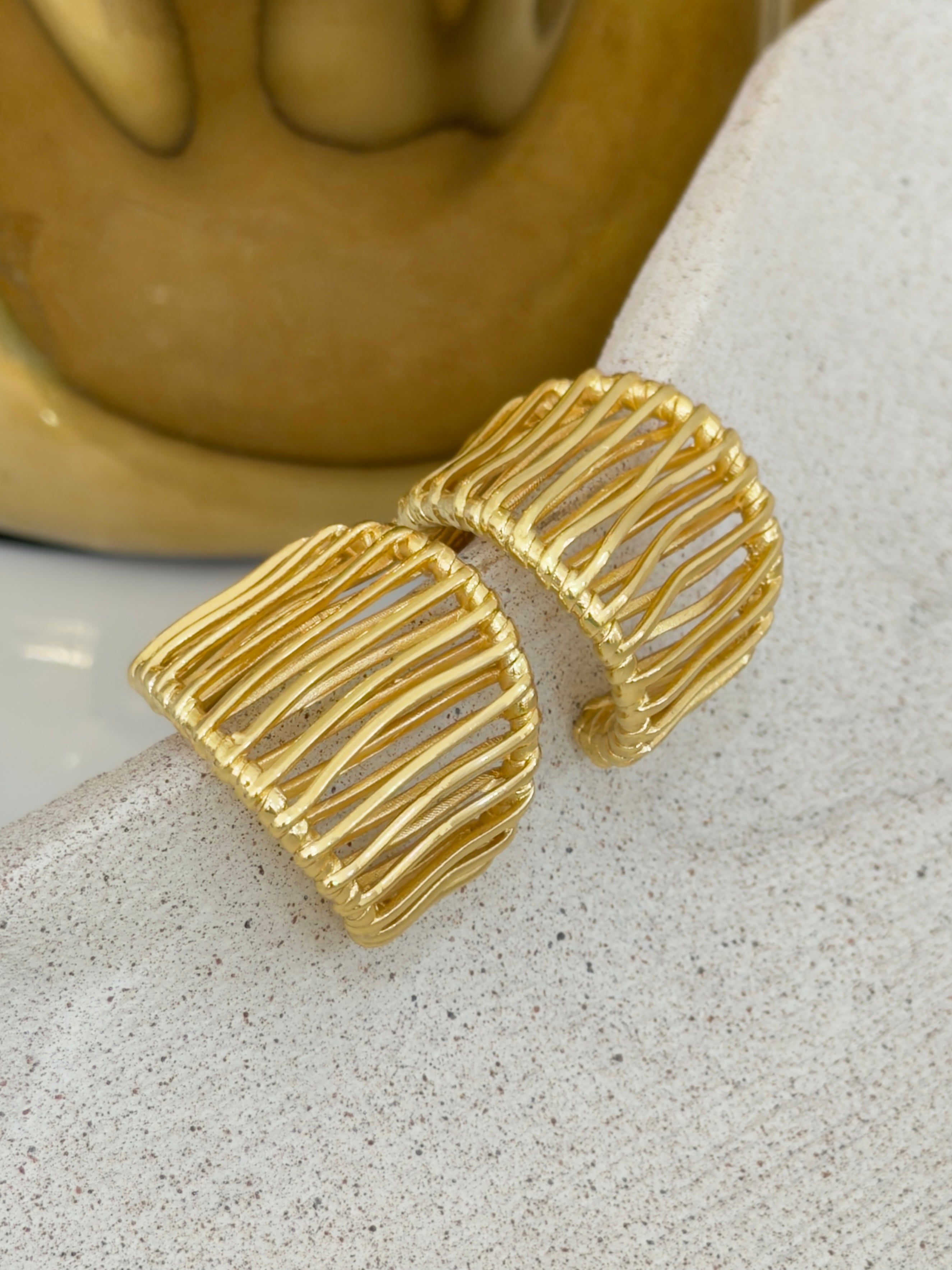 Hazel Hoop