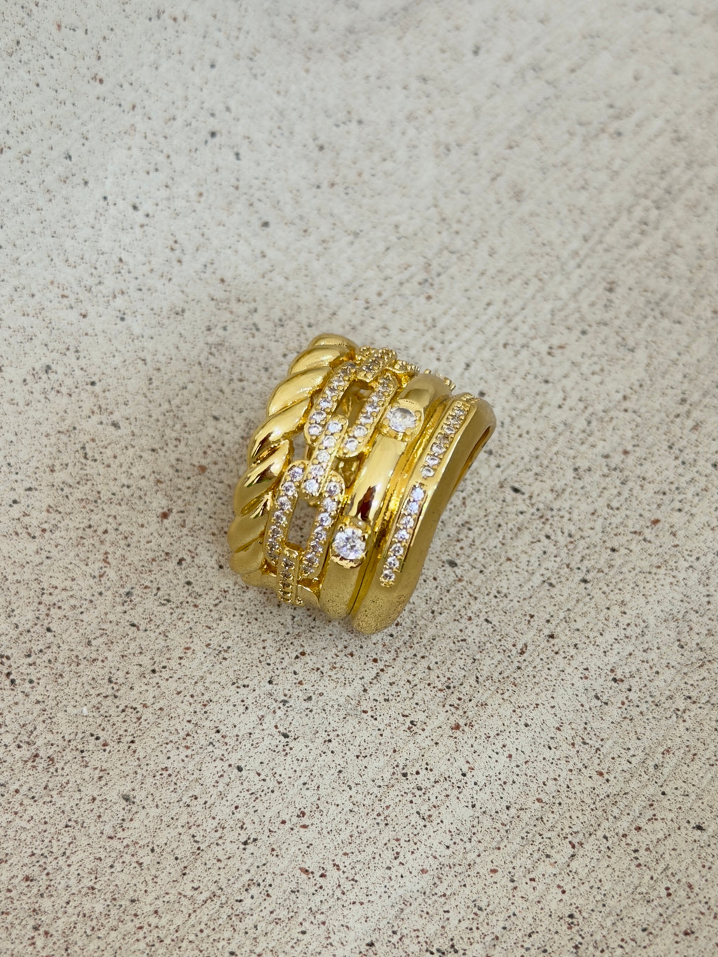 linked up ring