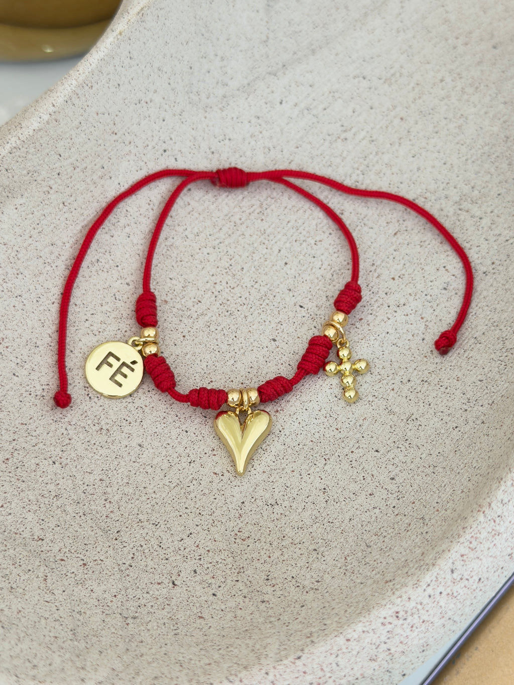 Pulsera de Fe